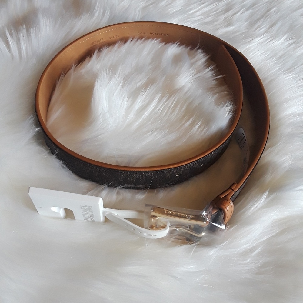 Michael Kors belt